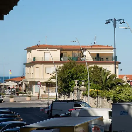 Mirabilia * Viareggio