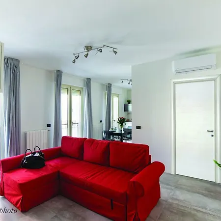 Mirabilia Apartment *