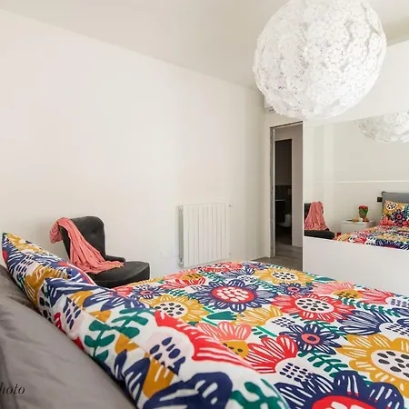 Apartment Mirabilia