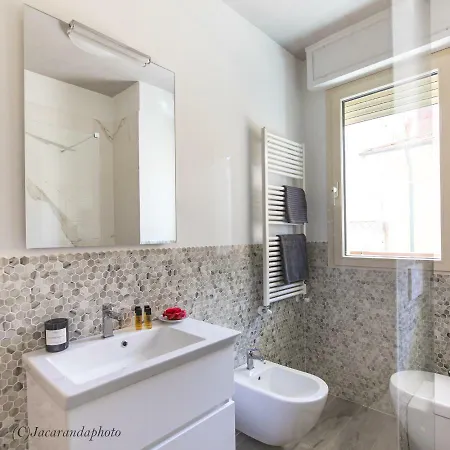 Mirabilia Apartment *