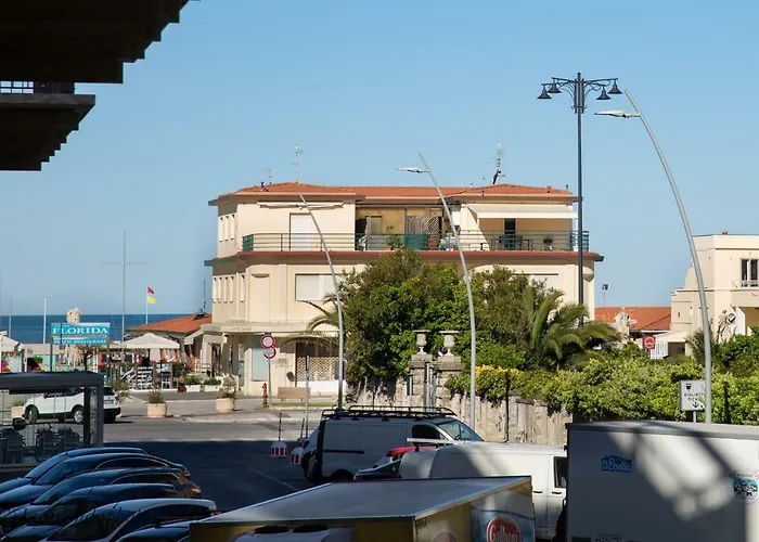 Mirabilia * Βιαρέτζιο